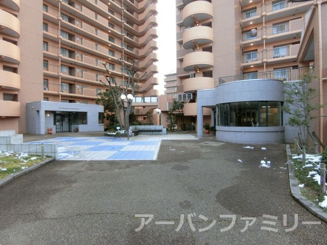ライオンズステーションプラザ近江八幡弐番館（南棟）の外観
