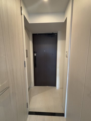 【玄関】 | Alivis堺浜寺