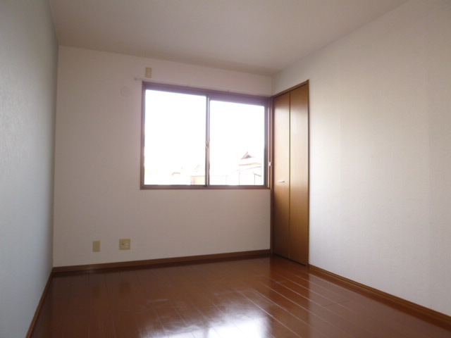 倉敷市連島中央１丁目のアパートの寝室|洋室