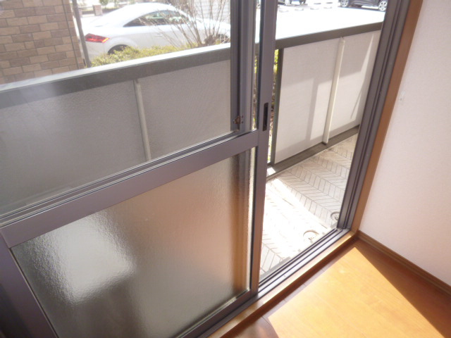 倉敷市連島中央１丁目のアパートのバルコニー