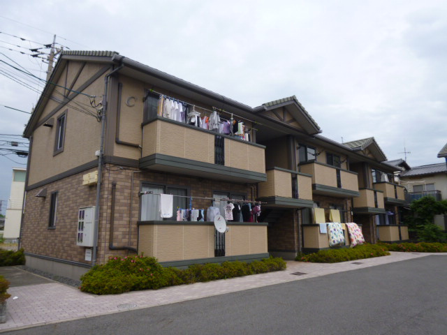 倉敷市連島中央１丁目のアパートの外観