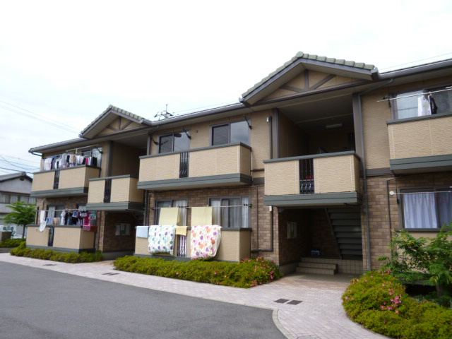 倉敷市連島中央１丁目のアパートの外観