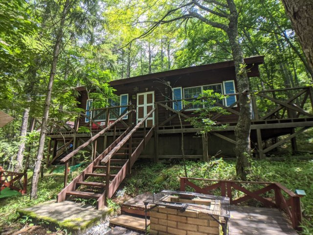 茅野市北山　蓼科ビレッジあずさ平26号の外観