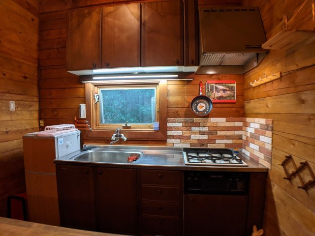 茅野市北山　蓼科ビレッジあずさ平26号のキッチン
