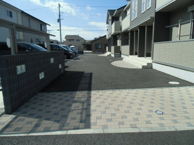 【駐車場】 | ユグドラシル | 駐車場