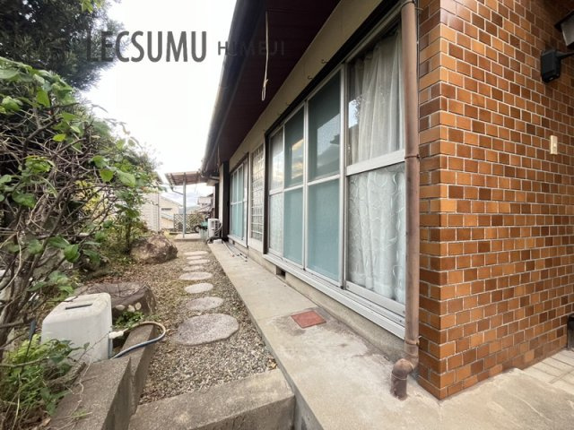 姫路市勝原区勝山町/中古戸建の庭