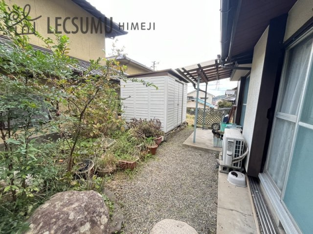 姫路市勝原区勝山町/中古戸建の庭