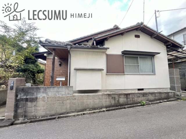 姫路市勝原区勝山町/中古戸建の外観