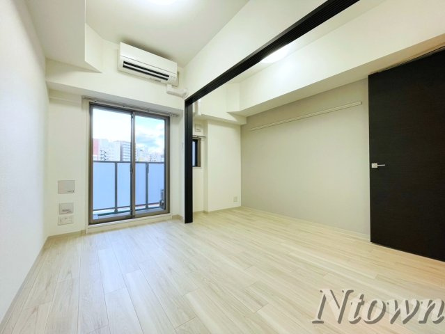 【居間・リビング】 | エステムコート名古屋新栄Ⅳネスト | ゆったり過ごせる居間です