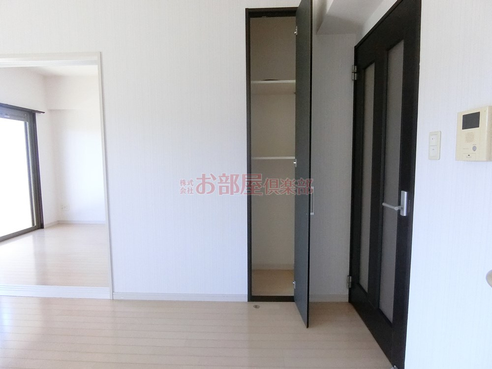 ブランシュールの収納|小物を収納するのに便利です