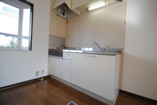 上津コーポD棟のキッチン|※別号室のお部屋になります。