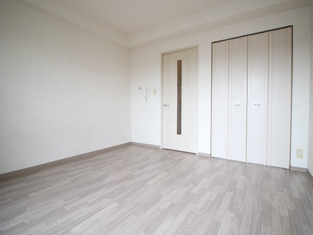 エミネンスタカハシの居間・リビング|ゆったり過ごせるリビングです