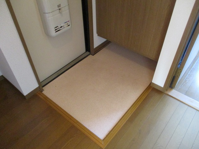 グリーンタウン津留崎の玄関