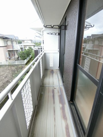 グリーンタウン津留崎のバルコニー