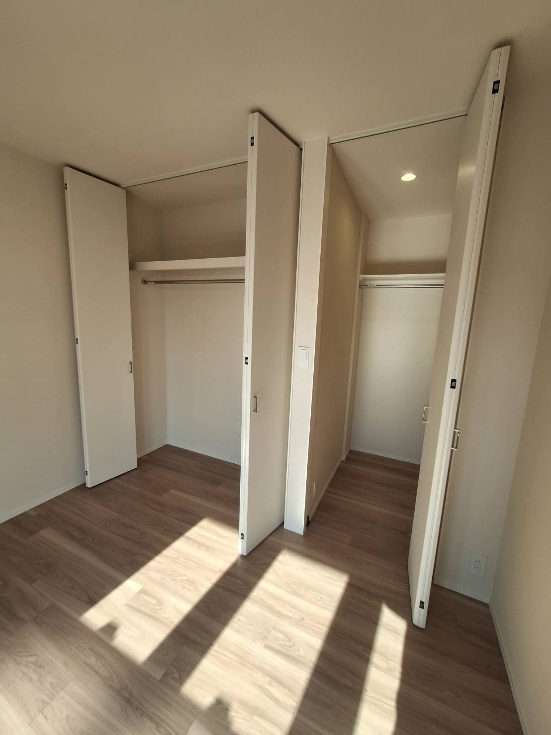 Ｍａｉｓｏｎ　ｄｅ　Ｔｒｉｎｉｔｙ　Ｎの収納