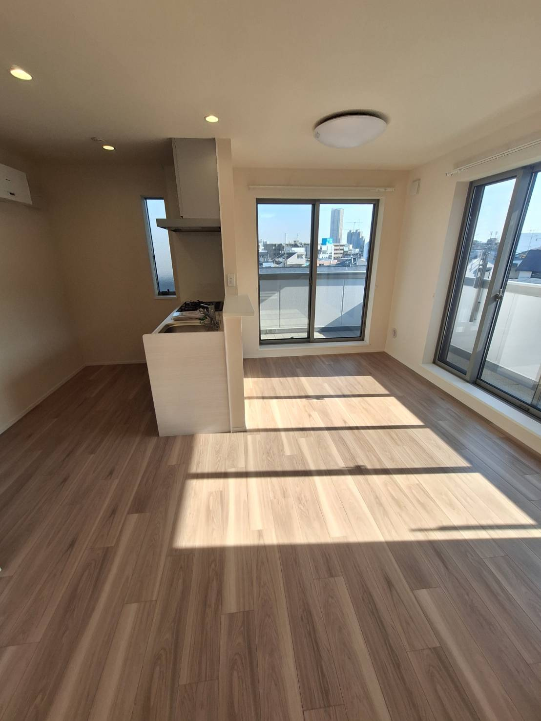 Ｍａｉｓｏｎ　ｄｅ　Ｔｒｉｎｉｔｙ　Ｎの居間・リビング