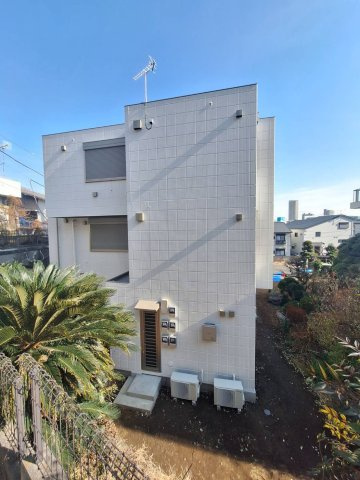 Ｍａｉｓｏｎ　ｄｅ　Ｔｒｉｎｉｔｙ　Ｎのその他