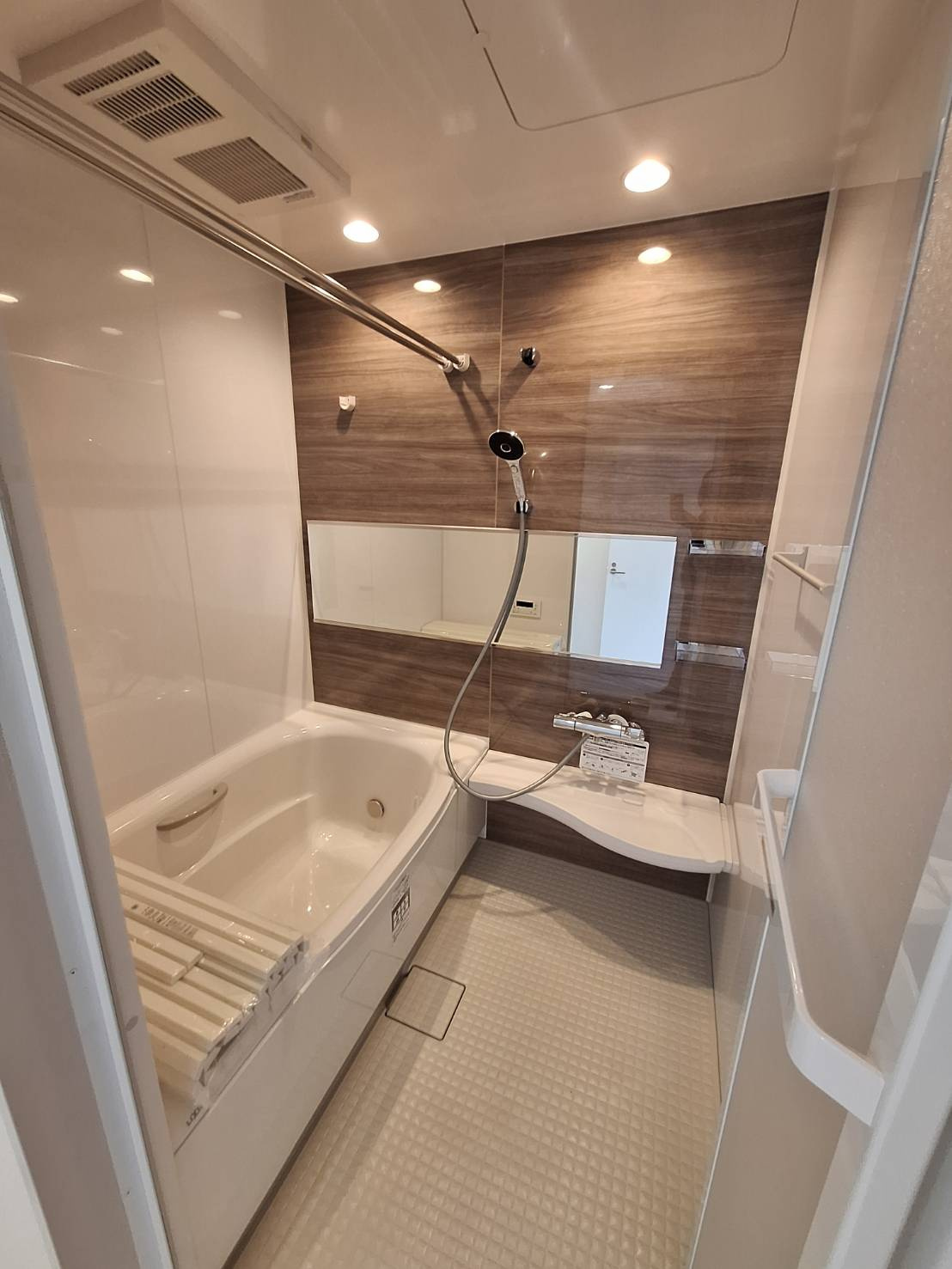 Ｍａｉｓｏｎ　ｄｅ　Ｔｒｉｎｉｔｙ　Ｎの浴室