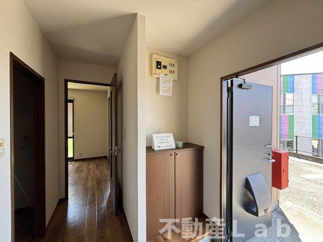 メゾン・ソレイユ　B棟の玄関