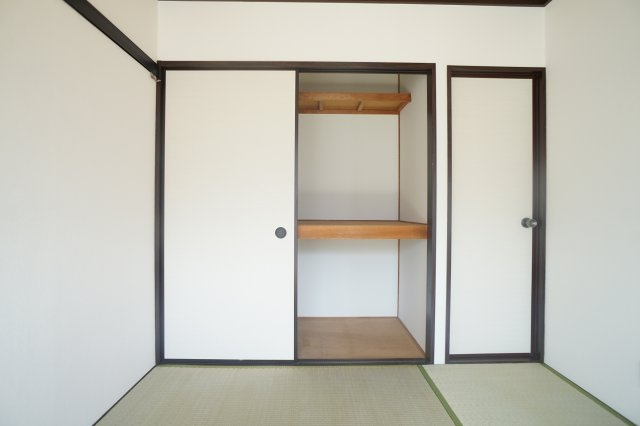 ハイツニューサウスの収納|収納力バッチリの押入♪