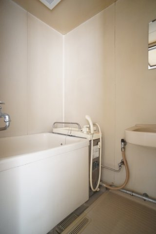 ハイツニューサウスの浴室|一日の疲れを癒すのはやっぱりお風呂♪