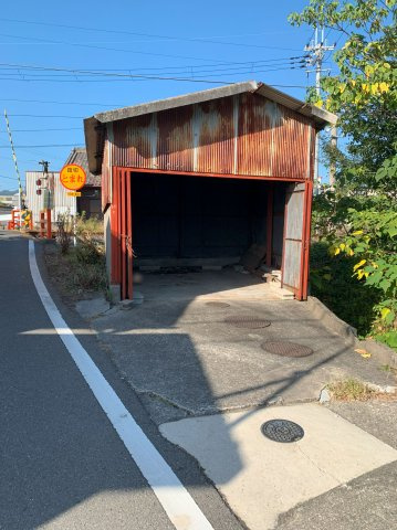 紀の川市打田中古戸建の駐車場