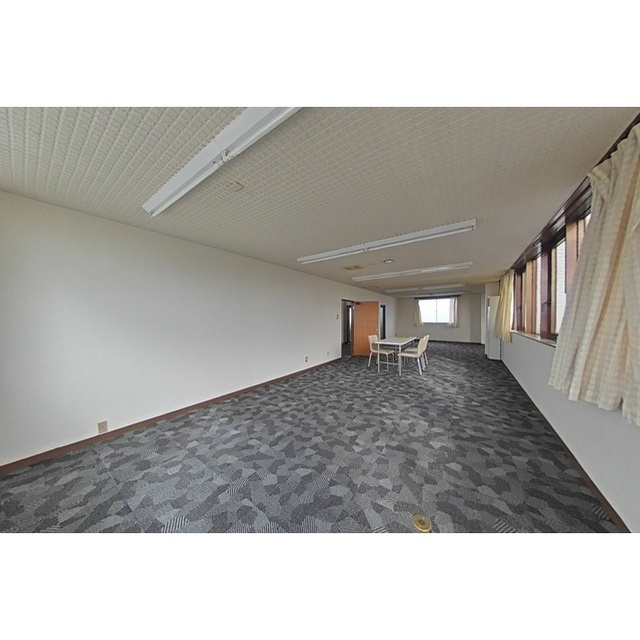 羽島市福寿町浅平４丁目の店舗事務所の内装