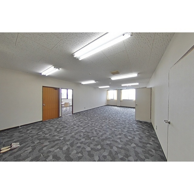 羽島市福寿町浅平４丁目の店舗事務所の内装