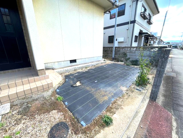 土居田の4LDK。リフォームプランニング可能！の駐車場|駐車スペース。お車1台の駐車が可能です。