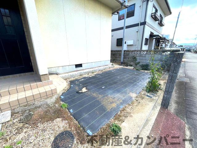 土居田の4LDK。リフォームプランニング可能！の駐車場|駐車スペース。お車1台の駐車が可能です。