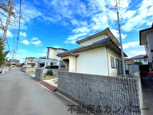 土居田の4LDK。リフォームプランニング可能！の前面道路含む現地写真|陽当り良好な立地です。
