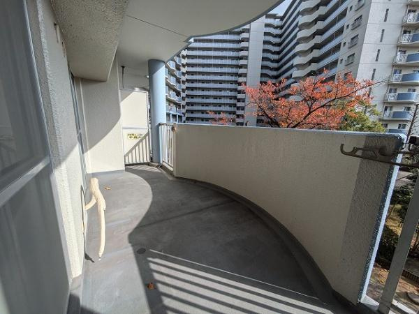 【バルコニー】 | ファミールハイツ城東B棟