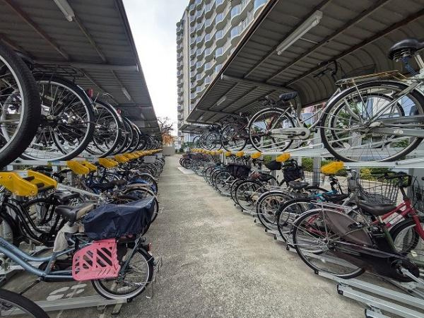 【駐車場】 | ファミールハイツ城東B棟