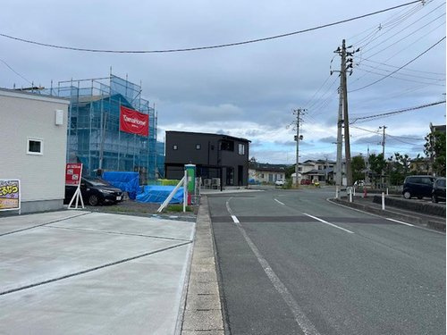 山形市飯塚平屋【建売住宅】の前面道路含む現地写真|前面道路になります。