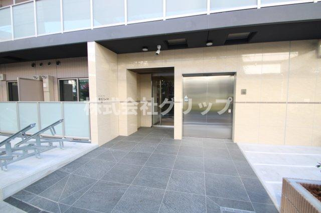 リヴシティ横濱石川町のエントランス