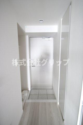 リヴシティ横濱石川町の玄関