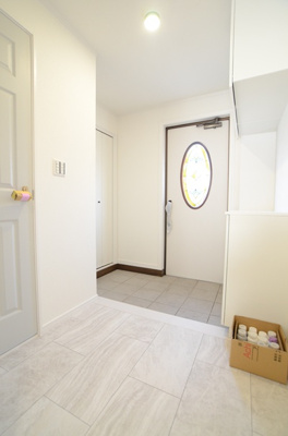 【玄関】 | 座間市緑ケ丘２丁目　中古戸建て【仲介手数料無料】