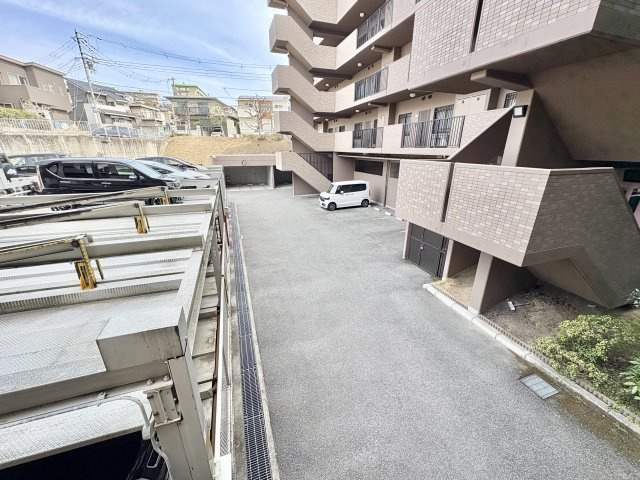 アルファステイツ朝霧丘のバルコニー