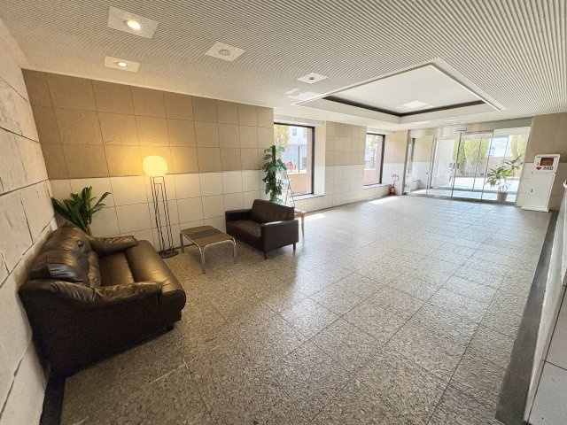 アルファステイツ朝霧丘のエントランス