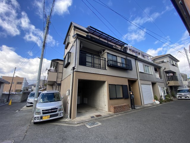 鳴尾町2丁目　中古戸建の前面道路含む現地写真