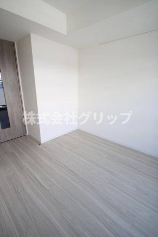 リヴシティ横濱石川町の洋室