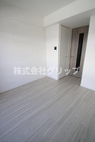 リヴシティ横濱石川町の洋室