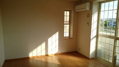 【内装】 | シャン・ド・フルールⅡ | 過ごしやすい室内です