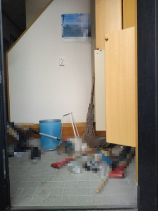 【玄関】 | 東金市小沼田　中古戸建