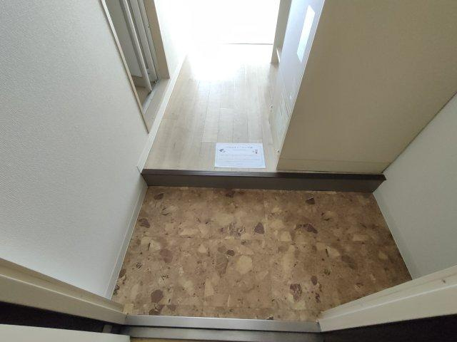 ラフィーヌ立石の玄関