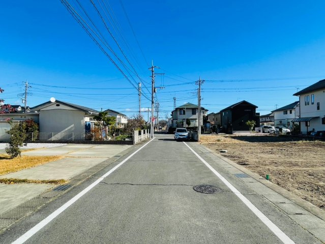 前橋市川曲町　売地の周辺|前面道路は約5.6ｍ～5.9ｍと開放的！
