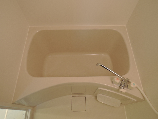 プリマ坂戸参番館の浴室