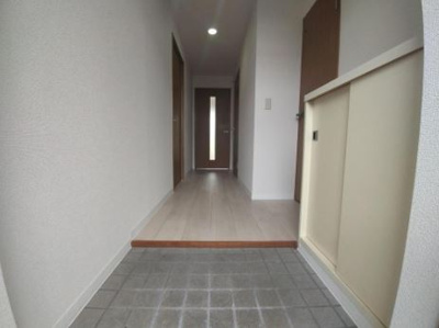 【玄関】 | グランドゥール春日