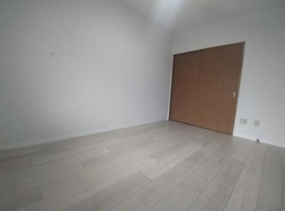 【洋室】 | グランドゥール春日