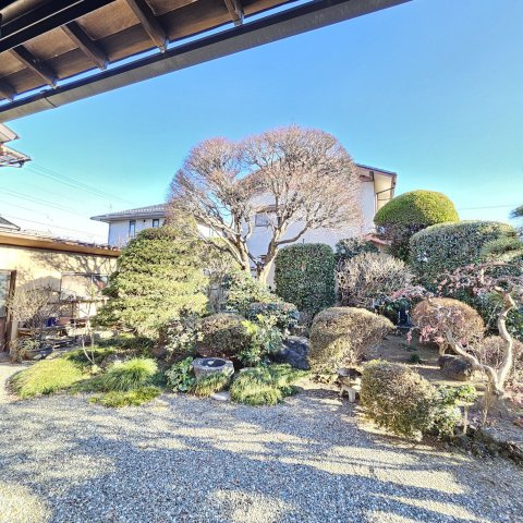 前橋市山王町2丁目12-8の庭